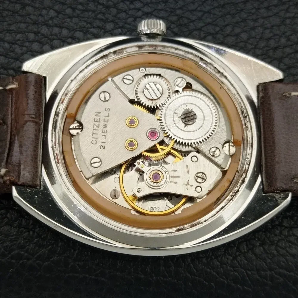 Vintage 1980 Citizen Manual Wound Mens Silver Watch W/Date & White accents
